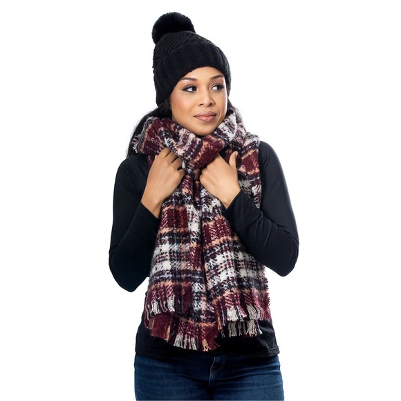 NWT Hat & Blanket Scarf Set - Picture 5 of 7